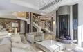 3-этажный коттедж 1 900 м² с отделкой