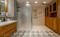 3-этажный коттедж 650 м² с отделкой
