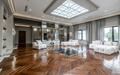 2-этажный коттедж 2 430 м² с отделкой