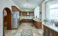 3-этажный коттедж 680.4 м² с отделкой