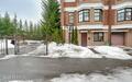 3-этажный таунхаус 400 м² с отделкой