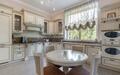 2-этажный коттедж 700 м² с отделкой