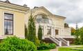 2-этажный коттедж 3 000 м² с отделкой