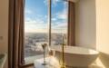 2-КОМН. АПАРТАМЕНТЫ С ОТДЕЛКОЙ 78.3 М² НА 81 ЭТАЖЕ
