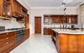 3-этажный коттедж 1 150 м² с отделкой