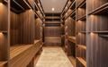 2-этажный коттедж 1 700 м² с отделкой