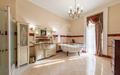 4-этажный коттедж 1 250 м² с отделкой