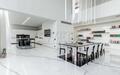 3-этажный коттедж 2 300 м² с отделкой