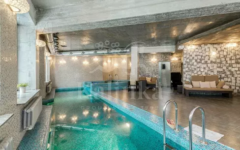 3-этажный коттедж 860 м² с отделкой