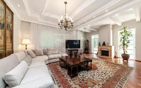 2-этажный коттедж 850 м² с отделкой