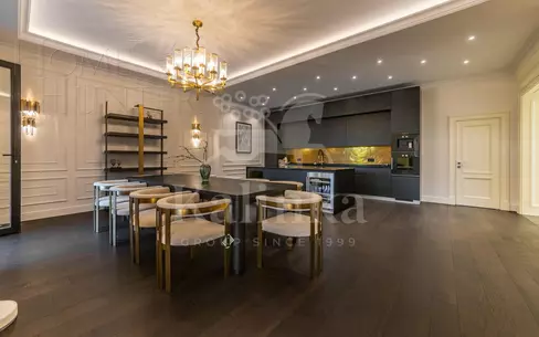 2-этажный коттедж 961 м² с отделкой