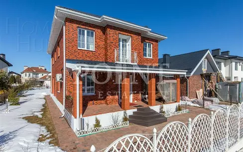 2-этажный коттедж 280 м² с отделкой