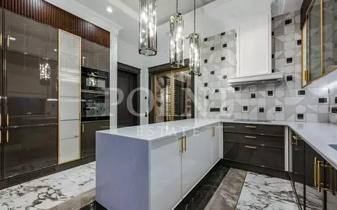2-этажный коттедж 691 м² с отделкой