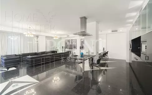 3-КОМН. КВАРТИРА С ОТДЕЛКОЙ 205 М² НА 10 ЭТАЖЕ