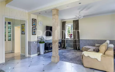 2-этажный коттедж 320 м² с отделкой