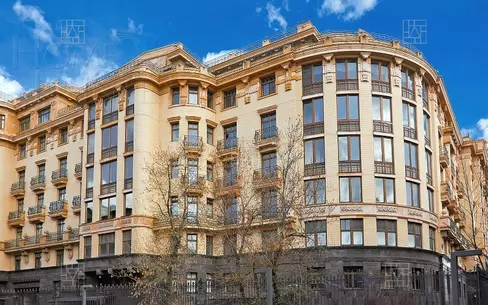 4-комн. кв., 235.3 м², 2/8 этаж