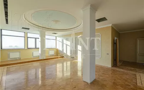 2-УРОВНЕВЫЙ ПЕНТХАУС С ОТДЕЛКОЙ 750 М² НА 15 ЭТАЖЕ