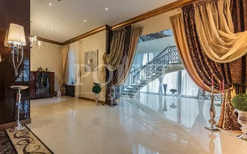 2-этажный коттедж 1 250 м² с отделкой