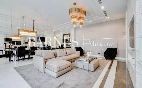 3-комн. кв., 218 м², 2/5 этаж