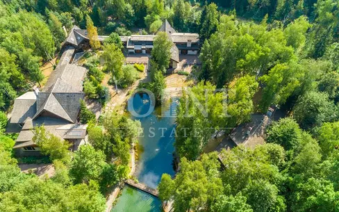 1-этажный коттедж 1 886.9 м² с отделкой