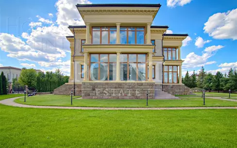 2-этажный коттедж 800 м² с отделкой