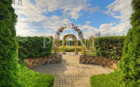 3-этажный коттедж 110 м² без отделки