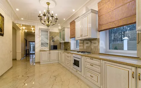 2-этажный таунхаус 385 м² с отделкой