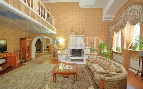 2-этажный коттедж 750 м² с отделкой