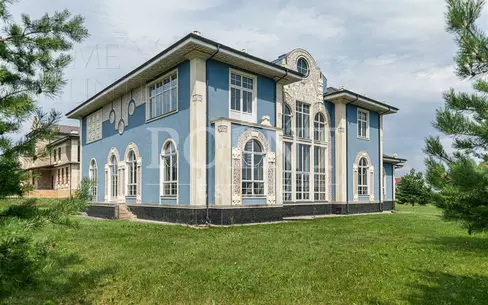 2-этажный коттедж 1 119 м² без отделки