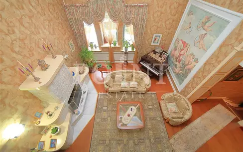 2-этажный коттедж 750 м² с отделкой