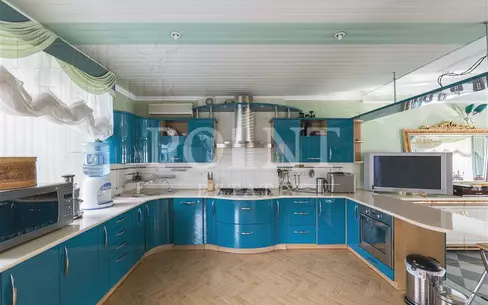 2-этажный коттедж 730 м² с отделкой