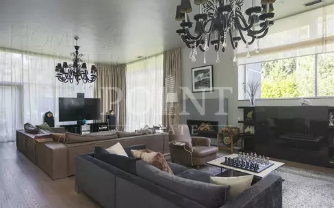2-этажный коттедж 1 230 м² с отделкой