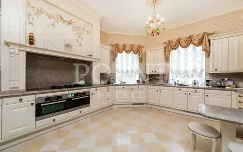 КОТТЕДЖ 2 000 м² с отделкой