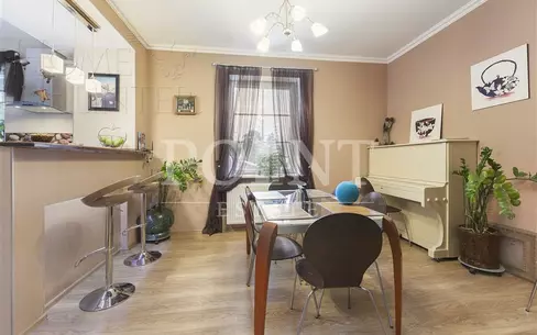 2-этажный коттедж 700 м² с отделкой