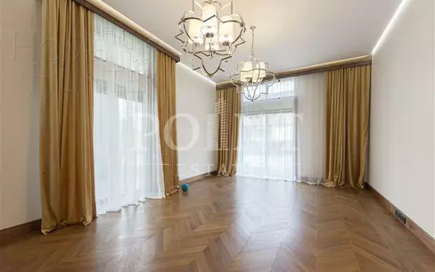 2-этажный коттедж 989.7 м² с отделкой