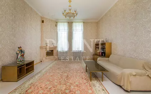 3-этажный коттедж 850 м² с отделкой