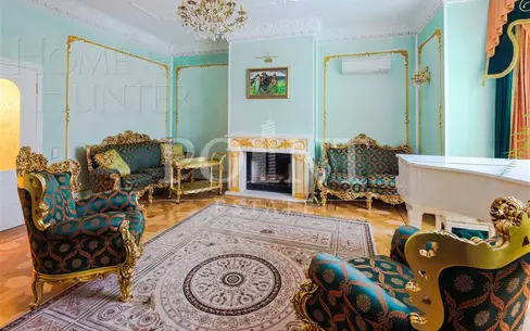2-этажный коттедж 800 м² с отделкой