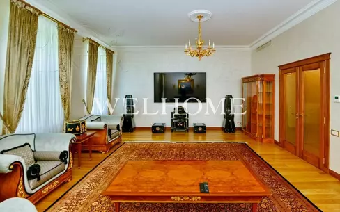 3-комн. кв., 170 м², 3/5 этаж