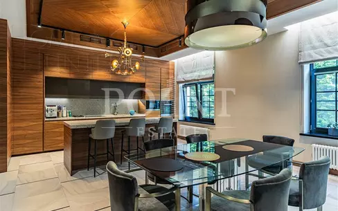 2-этажный коттедж 1 280 м² с отделкой