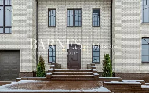 2-этажный коттедж 630 м² с отделкой