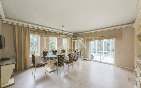 2-этажный коттедж 400 м² с отделкой