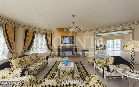 2-этажный коттедж 400 м² с отделкой