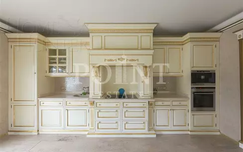 2-этажный коттедж 400 м² с отделкой