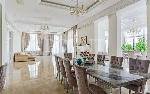 2-этажный коттедж 1 667 м² с отделкой
