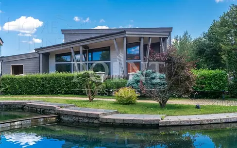 2-этажный коттедж 500 м² без отделки
