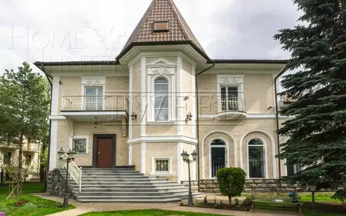 2-этажный коттедж 587 м² с отделкой
