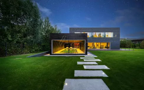 2-этажный коттедж 825 м² с отделкой