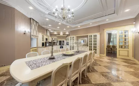 2-этажный коттедж 1 400 м² с отделкой
