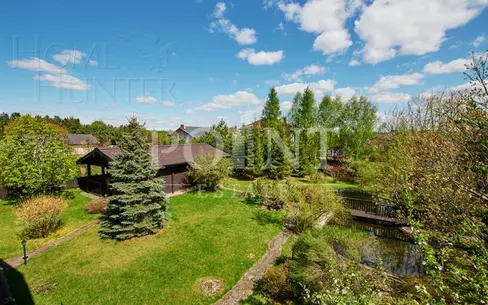 2-этажный коттедж 300 м² с отделкой