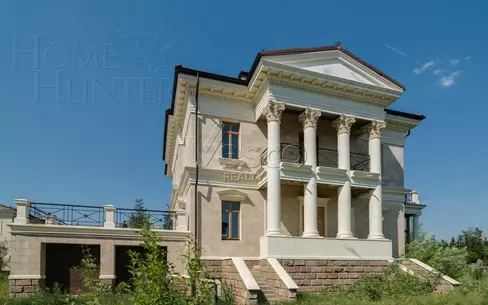 2-этажный коттедж 680 м² без отделки